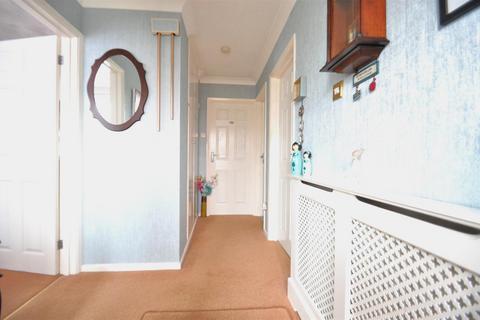 95 Haslemere Road, Bexleyheath, DA7 4NF