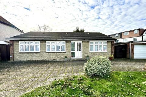 2 bedroom detached bungalow for sale, Haslemere Road, Bexleyheath DA7