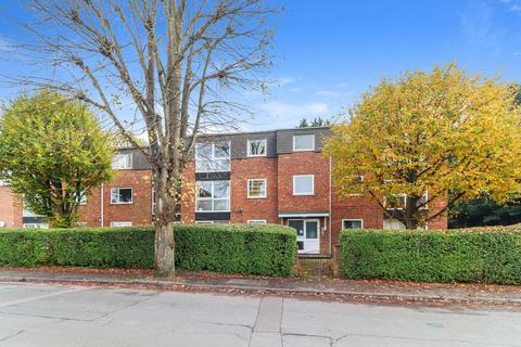 2 bedroom flat for sale, New Road, Rickmansworth WD3