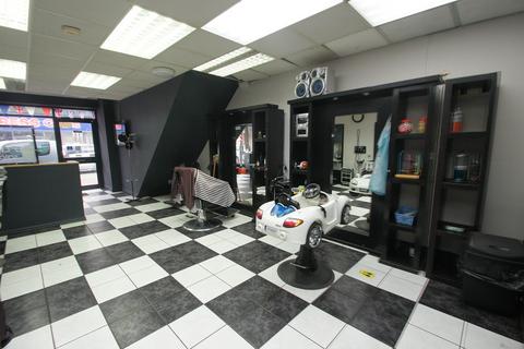 Hairdresser and barber shop to rent, Whitby Road, Ellesmere Port, Cheshire. CH65