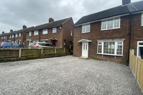 3 bedroom semi-detached house to rent, Queen St, Audley