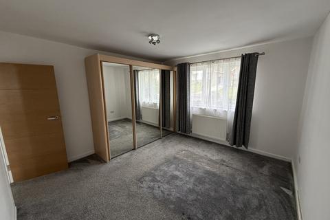 5 Beech Close, Broadstone, BH18 9NJ