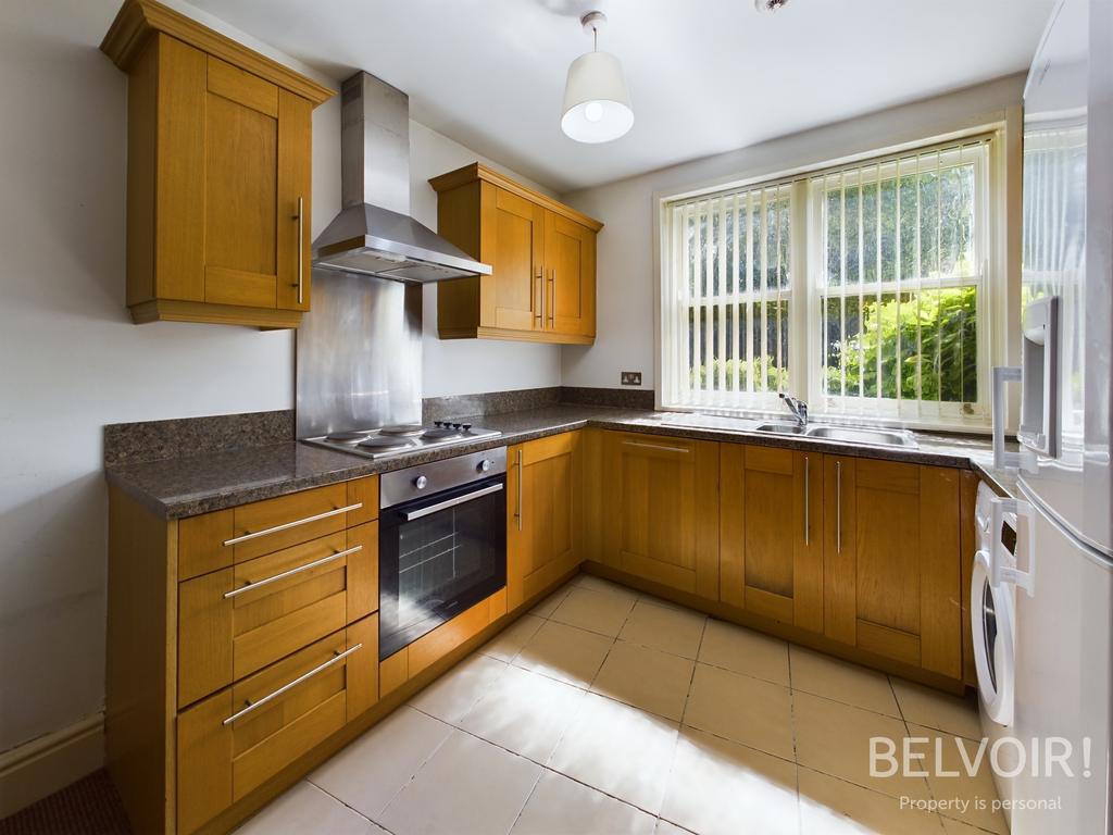Lark Lane, Liverpool L17 2 bed flat to rent £995 pcm (£230 pw)