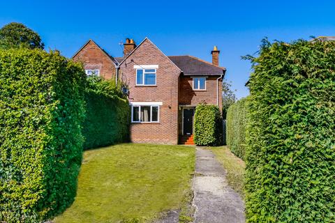 undefined, Mayfield Road