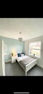 6 bedroom terraced house to rent, Shakespeare Avenue, Southampton