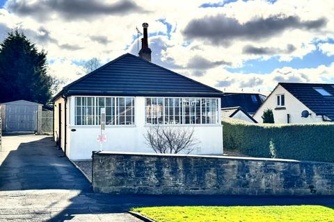 2 bedroom detached bungalow for sale, Tinshill Lane, Cookridge/Horsforth border