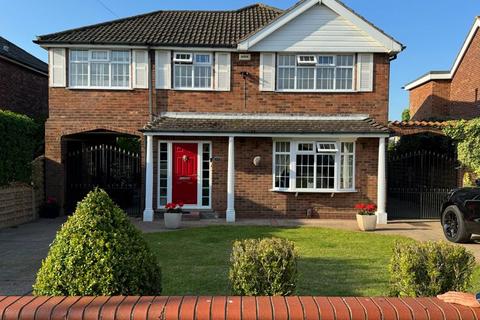 4 bedroom detached house for sale, CHICHESTER ROAD, CLEETHORPES