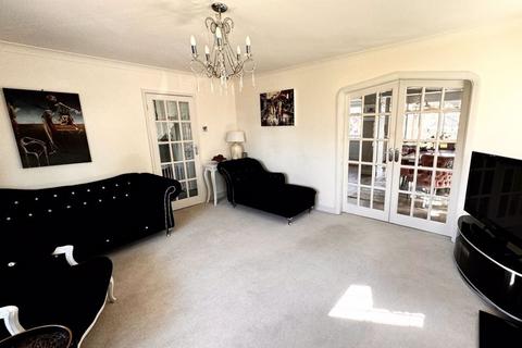 4 bedroom detached house for sale, CHICHESTER ROAD, CLEETHORPES