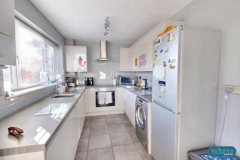 3 bedroom semi-detached house for sale, Ramsbury Walk, Trowbridge