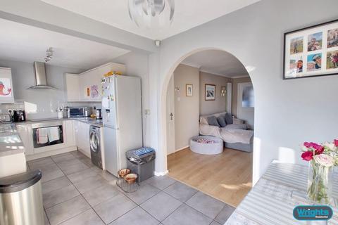 3 bedroom semi-detached house for sale, Ramsbury Walk, Trowbridge