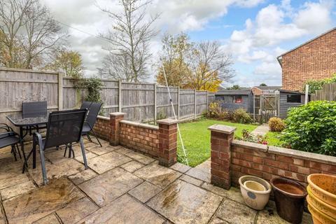 3 bedroom end of terrace house for sale, Lothian Close, Milton Keynes