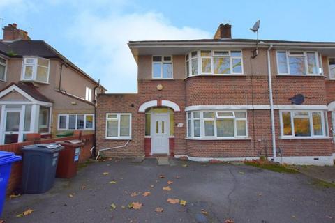 4 bedroom semi-detached house for sale, Alexandra Avenue, Rayners Lane