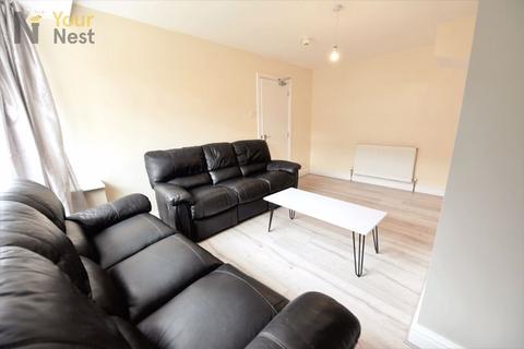 4 bedroom house to rent, Monk Bridge Street, Meanwood, Leeds, LS6 4HL