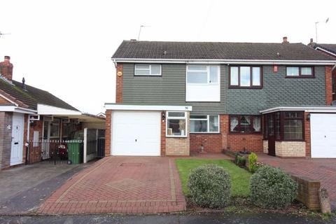 3 bedroom semi-detached house for sale, Elmhurst Drive, Kingswinford DY6