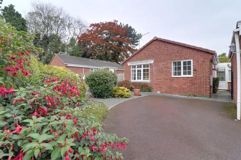 2 bedroom detached bungalow for sale, Loynton Close, Stafford ST16