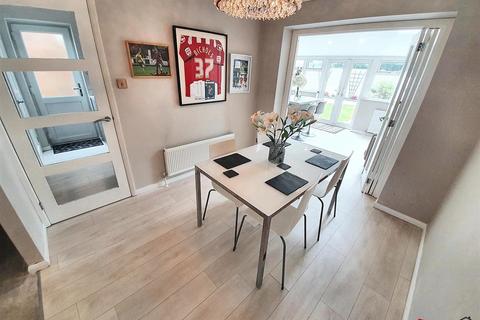 43 Crows Grove, Bradley Stoke, Bristol, BS32 0DA
