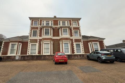 2 bedroom flat for sale, Alexandra Road, Ryde PO33