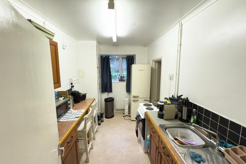 2 bedroom flat for sale, Alexandra Road, Ryde PO33