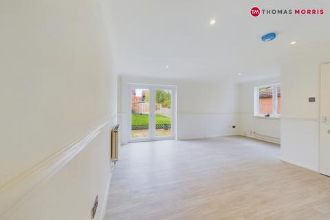 15 Fairfields Drive, Ramsey, Huntingdon, PE26 1BT