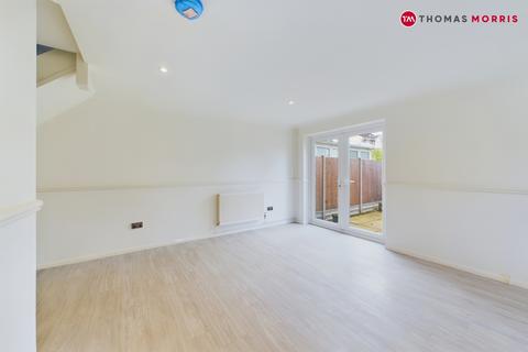 15 Fairfields Drive, Ramsey, Huntingdon, PE26 1BT