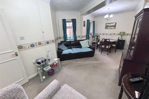 1 bedroom flat for sale, High Street, Kent ME4