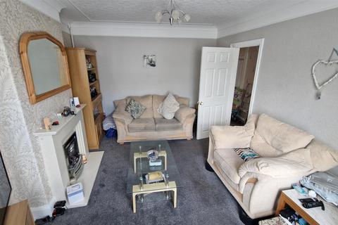 3 bedroom detached house for sale, Llysfaen Road, Old Colwyn, Colwyn Bay