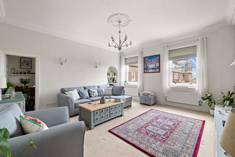 2 bedroom flat for sale, The Leas, Folkestone, CT20