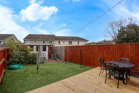 4 Carpenters Close, Calne, SN11 9ER