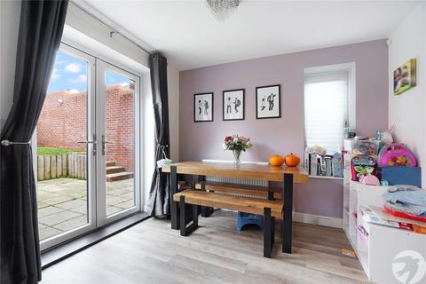18 Flint Rise, Castle Hill, Swanscombe, DA10 1DL