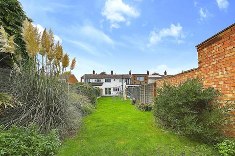 16 Douglas Road, Welling, DA16 1QZ