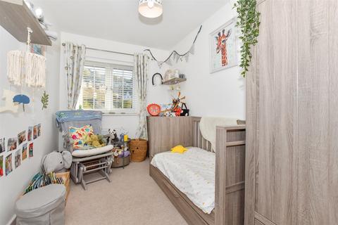 25 Nightingale Drive, Wouldham, Rochester, ME1 3XQ