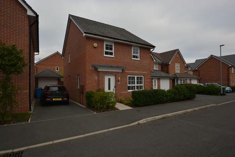 4 bedroom detached house to rent, Cape Honey Way, Worksop