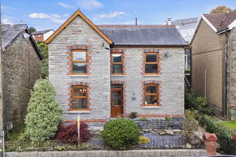 4 bedroom detached house for sale, Alltwen Hill, Pontardawe, Swansea