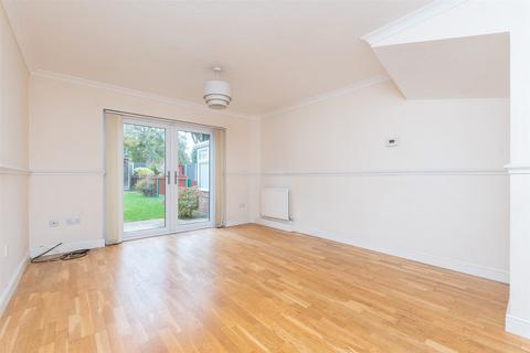 2 bedroom terraced house for sale, Timothy Close, Bexleyheath, Kent