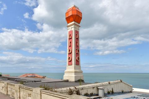 2 bedroom flat for sale, Athelstan Road, Cliftonville, Margate, Kent