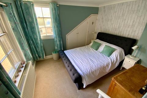 2 bedroom flat for sale, Brunswick Square, Hove, BN3