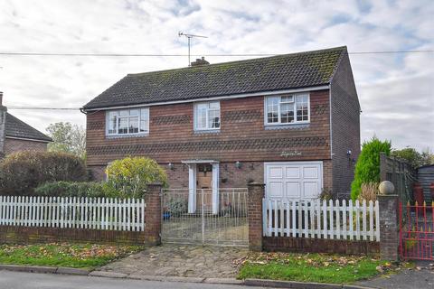 4 bedroom detached house for sale, Maytham Road, Rolvenden Layne