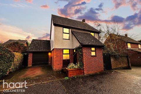 3 bedroom detached house for sale, Bluebell Way, Braiswick