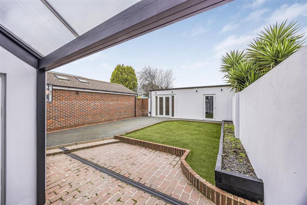 4 Old London Road, Hilsea-Portico Marketing-Sarah Ol