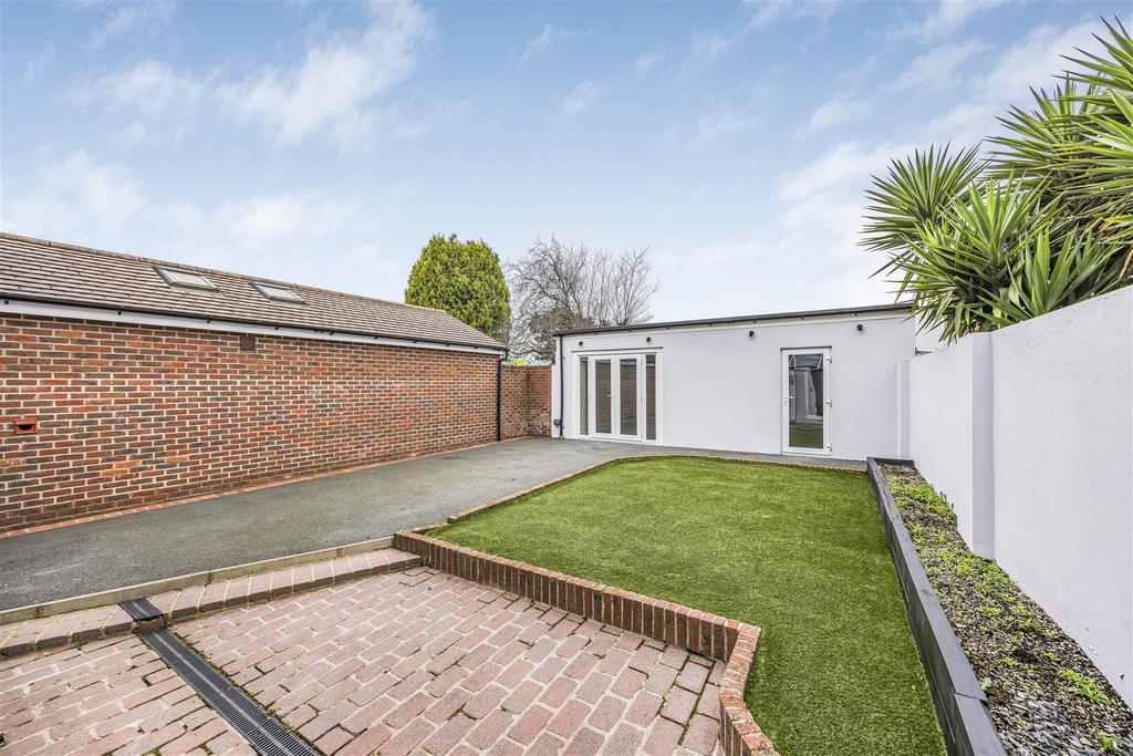 4 Old London Road, Hilsea-Portico Marketing-Sarah Ol