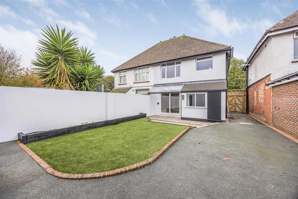4 Old London Road, Hilsea-Portico Marketing-Sarah Ol