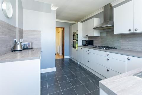 3 bedroom terraced house for sale, Waterdown Road, Clifton,Nottingham