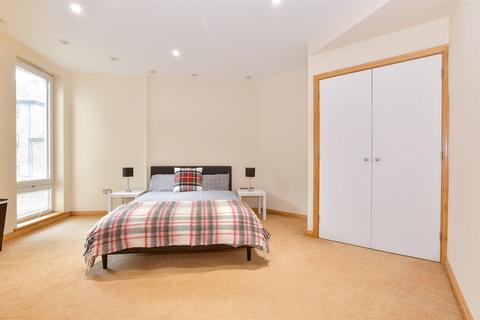 2 bedroom apartment for sale, New Dover Road, Canterbury, Kent