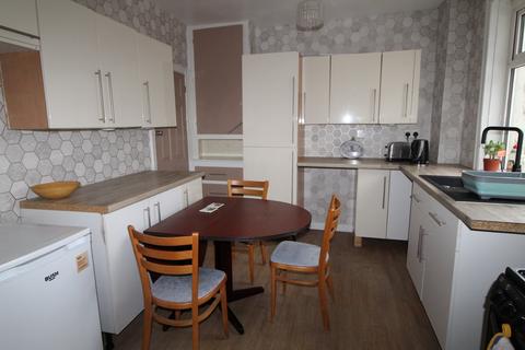 2 bedroom semi-detached house for sale, Grange Road, Riddlesden, Keighley, BD20