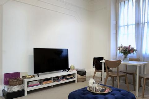 1 bedroom apartment for sale, Baker Street, London NW1