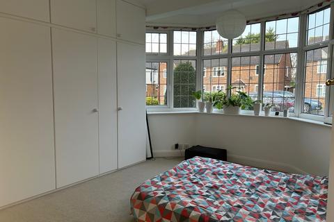 1 bedroom maisonette to rent, Aboyne Drive, London SW20