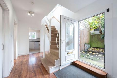 3 bedroom property to rent, Botsford Road, Wimbledon Chase SW20