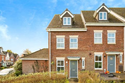 3 bedroom end of terrace house for sale, Upper Well Close, Oswestry SY11