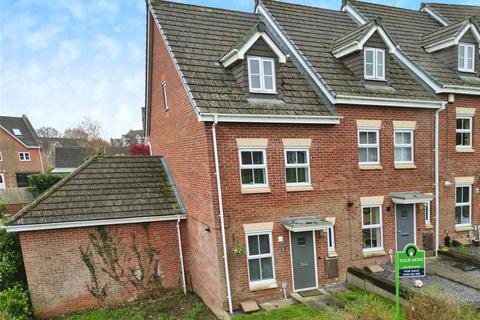 3 bedroom end of terrace house for sale, Upper Well Close, Oswestry SY11