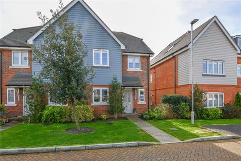 3 bedroom semi-detached house to rent, Crayford Mead, Warfield, Bracknell, Berkshire, RG42